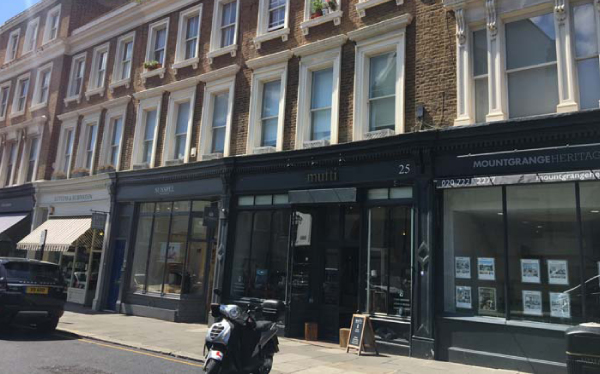 The arrangment of long term facility secured on a mixed use parade of retail, and residential in Kensington Park Road W2